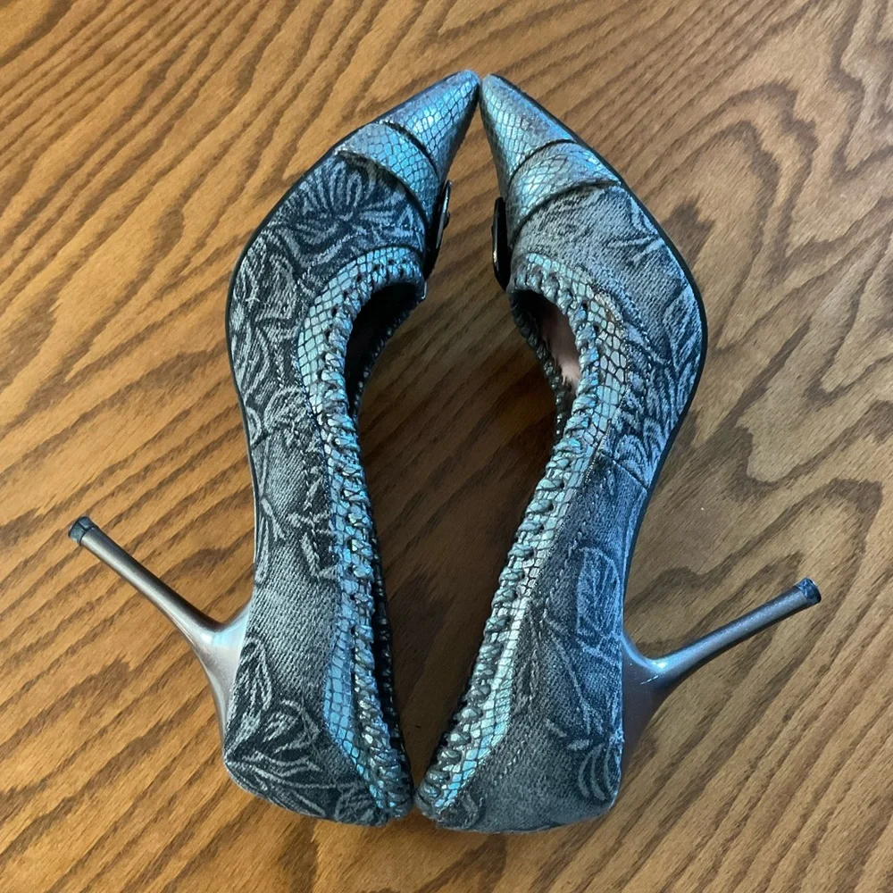 Italina Snakeskin Like Texture Print, Pointed Toe, Stilettos, Sz 7.5